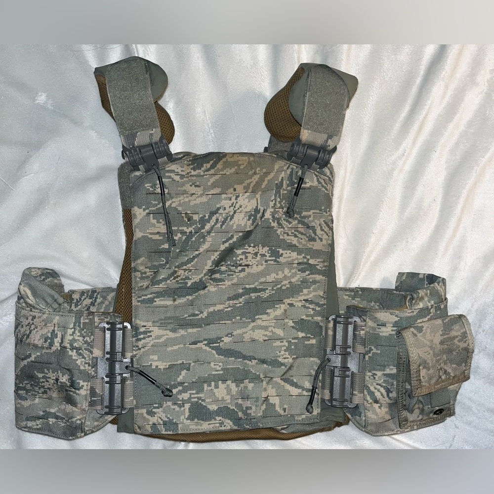 FirstSpear MBAV Strandhogg plate carrier Large 6/12 Tubes ABU overlap